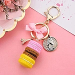 Breloc superb macarons, pentru geanta/chei , cu fundita roz 