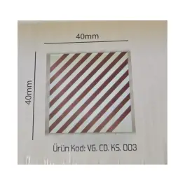 Set 288 buc decor din ciocolata - Patrat alb cu dungi maro - 40x40 mm