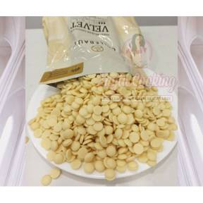 Ciocolata Alba Fina 32% VELVET W3 - 2,5 Kg - Callebaut