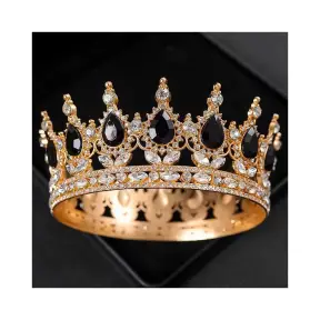 Coronita tort aurie cu pietricele negre - Anyta Cooking