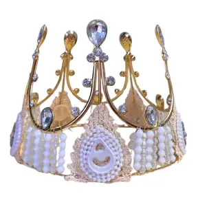 Coroniță aurie rose cu elemente decorative albe - Anyta Cooking