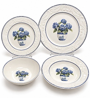 Set 24 de Farfurii de Masă, Model Vintage cu Hortensii Albastre – Anyta Cooking