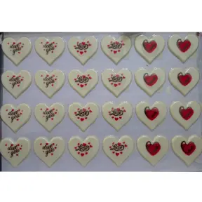 Set 240 buc decor din ciocolata alba - 3 modele difeite de Inimi romantice