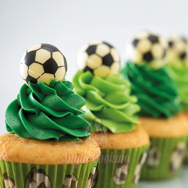 Set 56 mingi de fotbal 3D din ciocolata &Oslash;30MM - Dekora