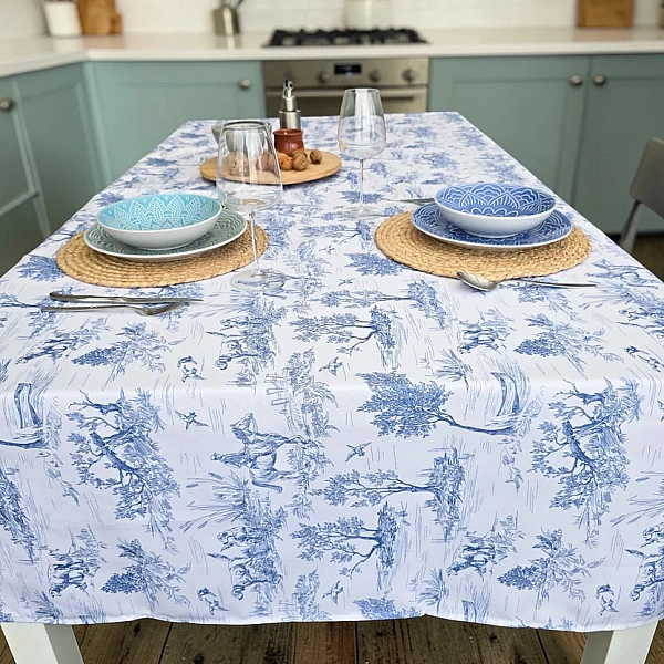 Față de masă antipete Pădure Albastră 240x150 cm &ndash; Anyta Cooking
