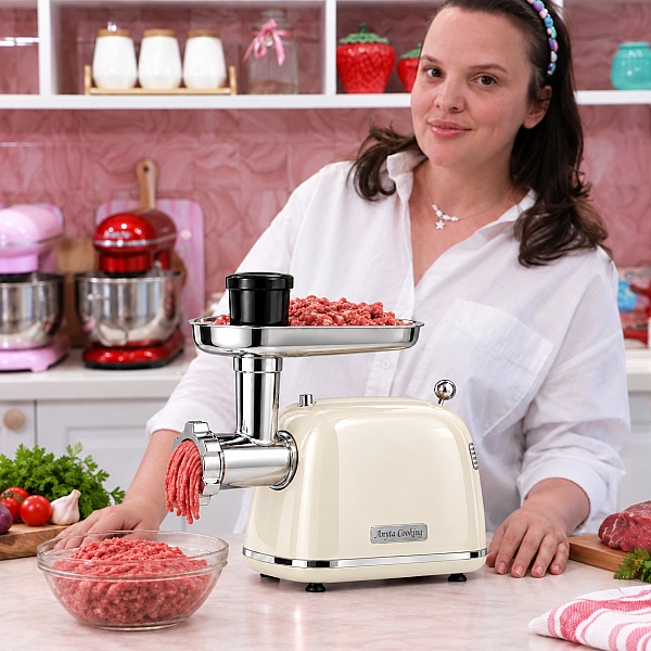Mașină de Tocat Carne și Umplut C&acirc;rnați &ndash; Crem - 2000W MAX, Angrenaje Metalice, 3 Site - Anyta Cooking