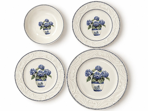 Set 24 de Farfurii de Masă, Model Vintage cu Hortensii Albastre &ndash; Anyta Cooking