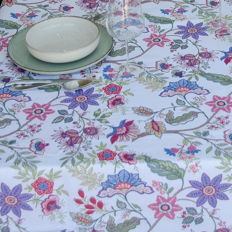 Față de masă antipete Flori Colorate, 240 x 150 cm, poliester impermeabil &ndash; Anyta Cooking