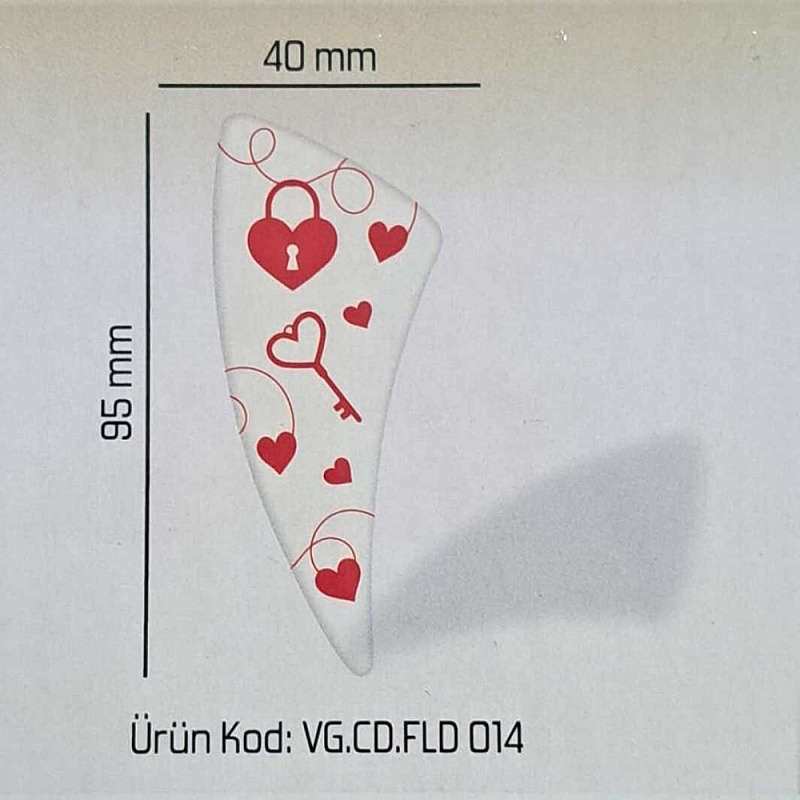 Set 160 buc decor din ciocolata - inimioare cu cheite rosii - 40x95 mm