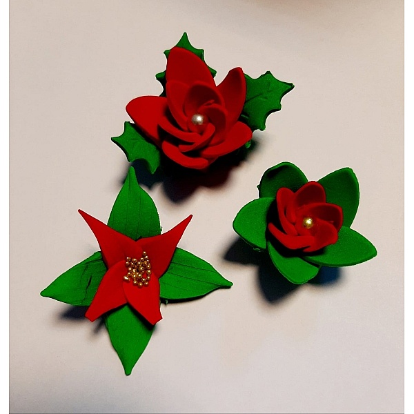 Sortiment 15 buc Flori de Crăciun din zahar -7CM - DeKora