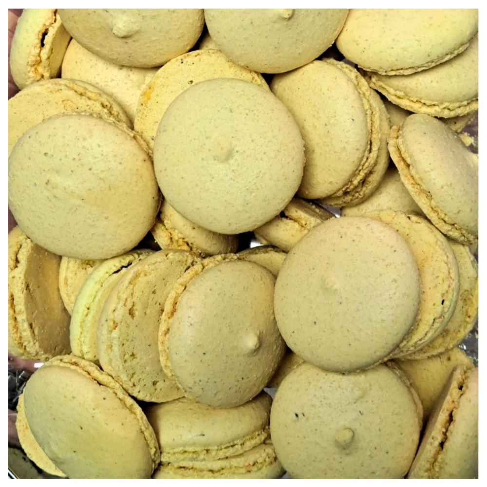 Set de Coji pentru Macarons - Galben deschis, 300 g - Anyta Cooking