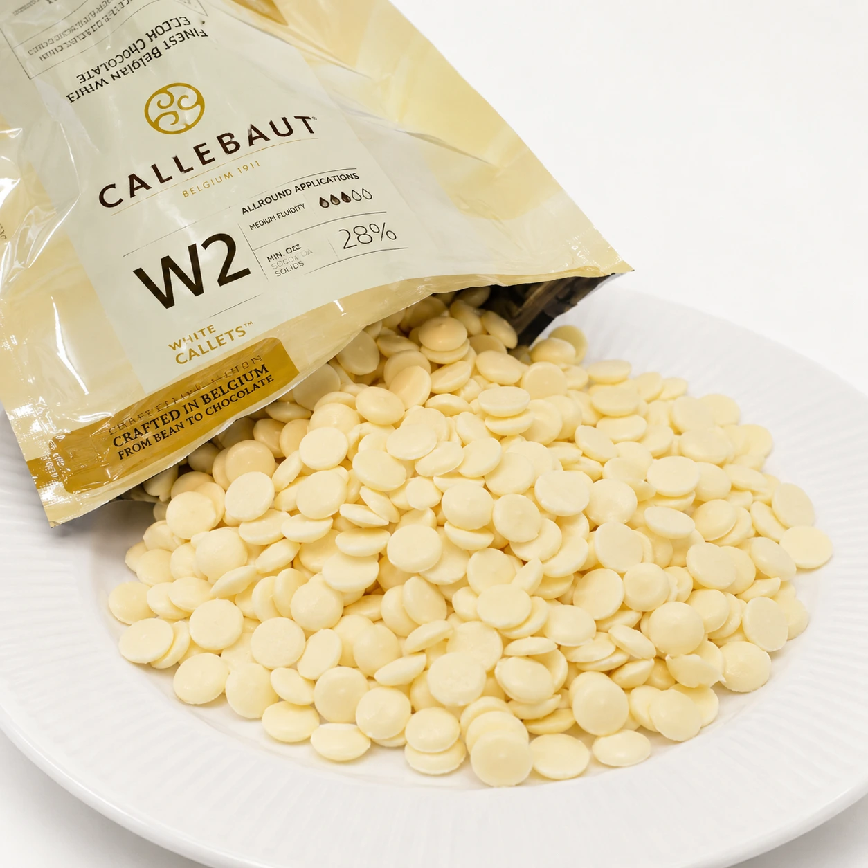 Ciocolata Fina Alba W2 - 2,5 KG - 28% - Callebaut® - Anyta Cooking
