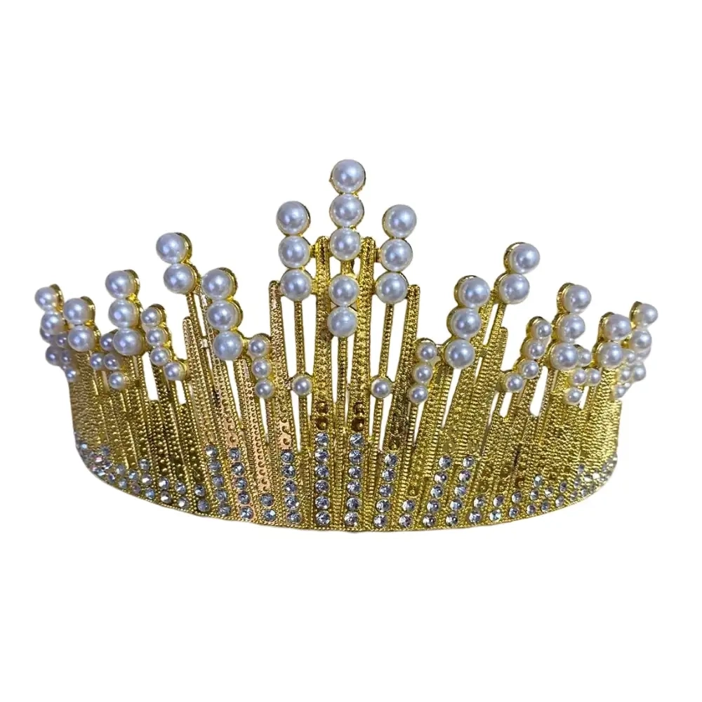 Coronita aurie pentru tort cu perle albe - Anyta Cooking