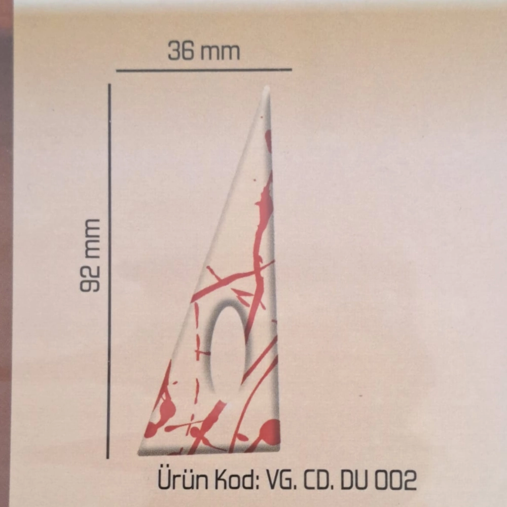 Set 240 buc decor din ciocolata - Triunghi alb cu linii rosii